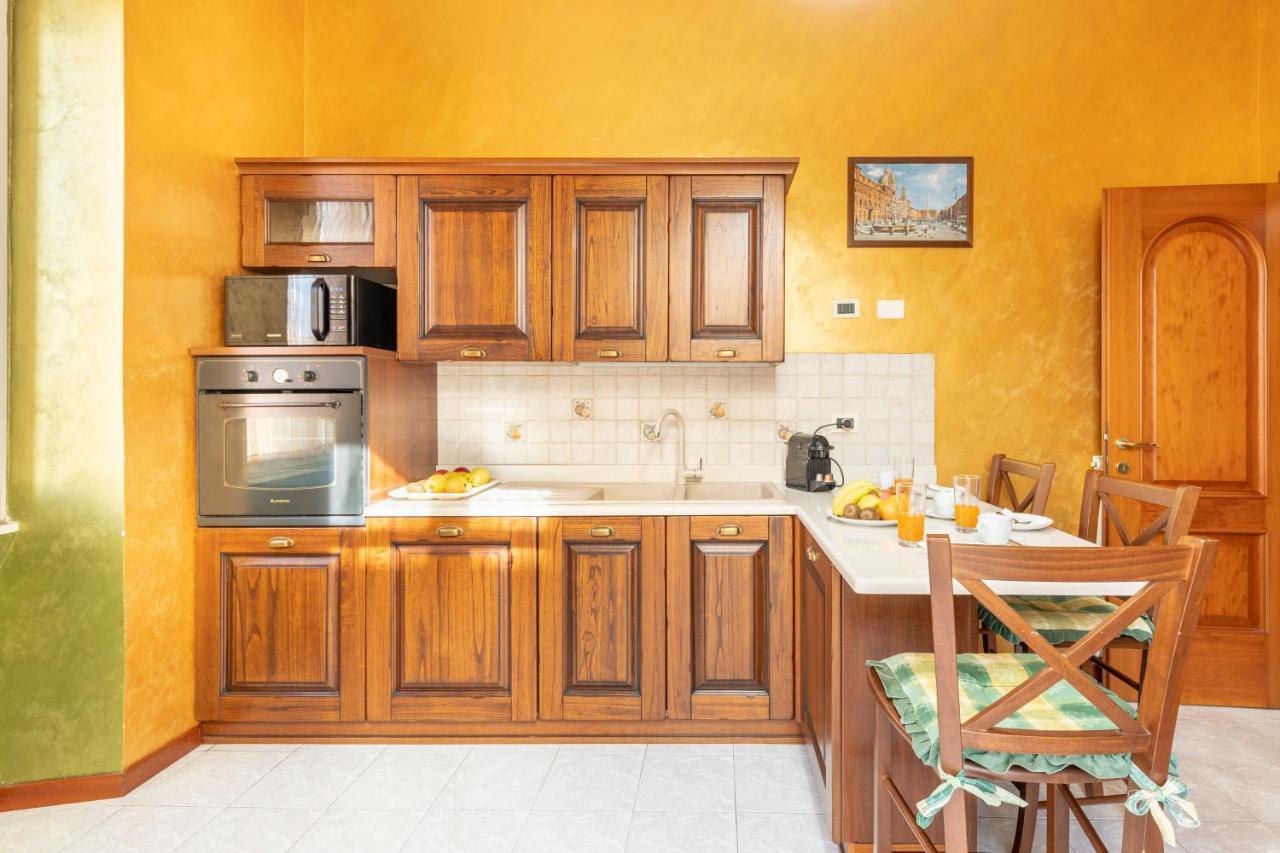 Appartamento Hostly - Domus Happya - Dream In The Appia Antica Park Roma Esterno foto