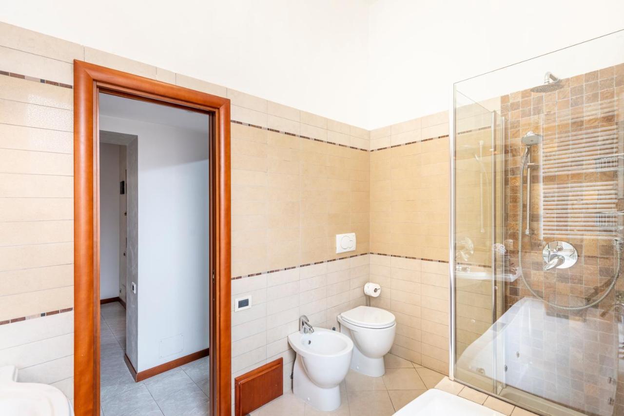 Appartamento Hostly - Domus Happya - Dream In The Appia Antica Park Roma Esterno foto